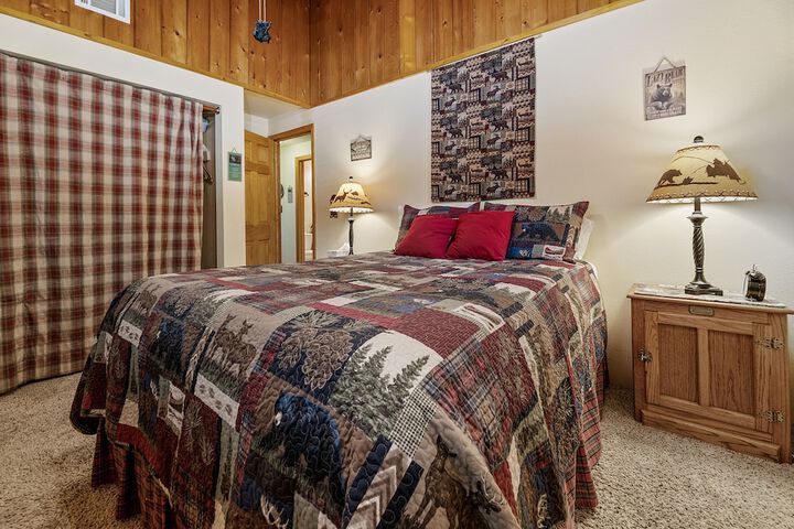 Room 3 of 29