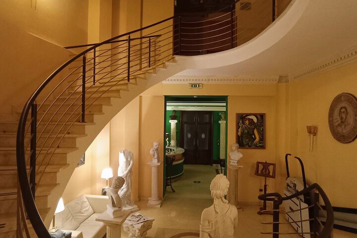 Hotel Interior 12 of 46