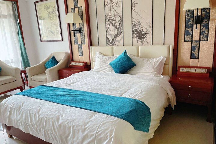 Room 3 of 19