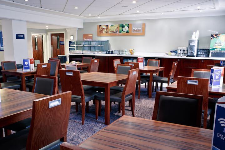 Dining Photos