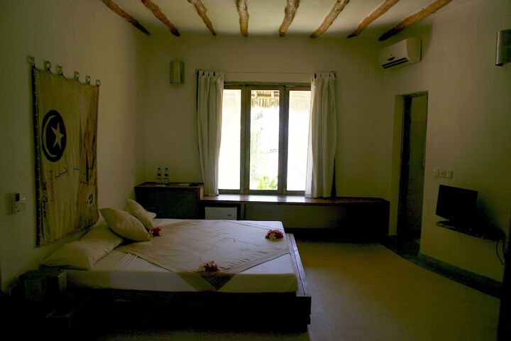 Room 3 of 51
