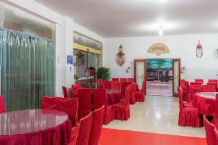 Midi Hotel