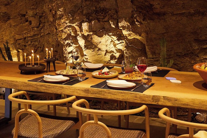 Dining 131 of 157