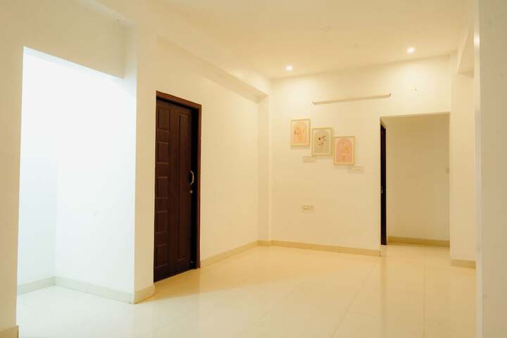 Room 15 of 38