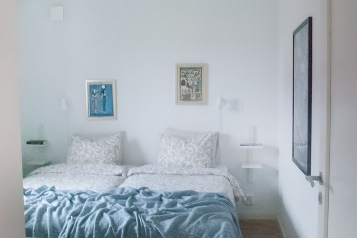 Room 33 of 164