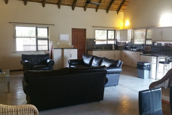 Room 13 of 21