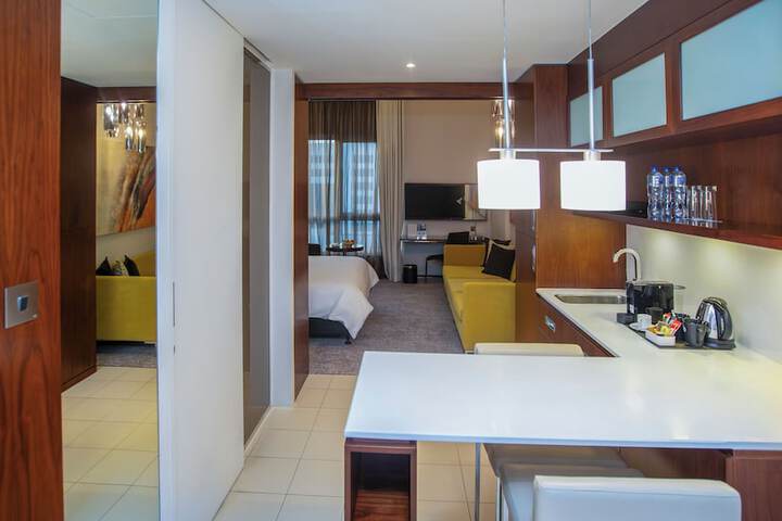 Room 19 of 114