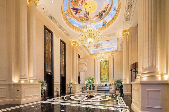 Hotel Interior 3 of 43