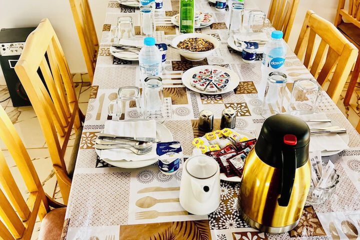 Dining 71 of 100