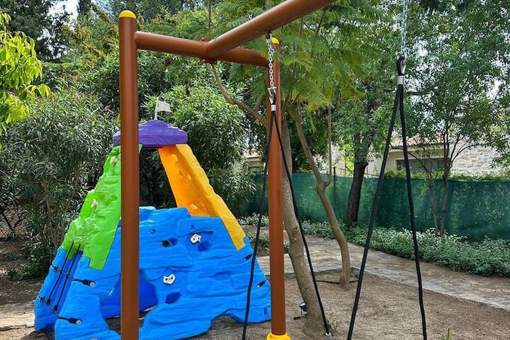 Childrens Activities 44 of 113