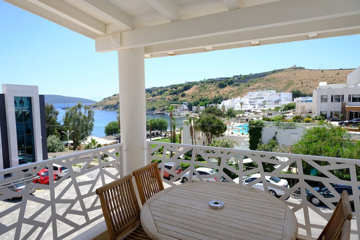 Terrace/Patio 68 of 177