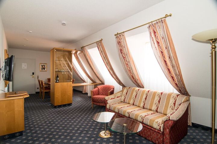 Room 22 of 59