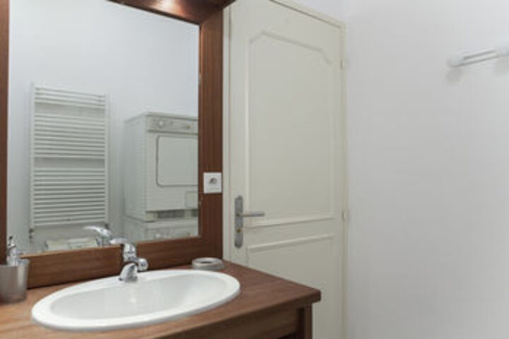 Room 4 of 26