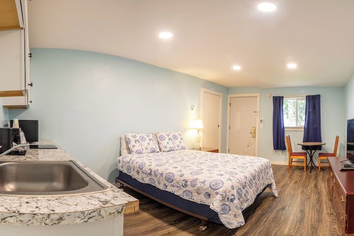 Room 40 of 104