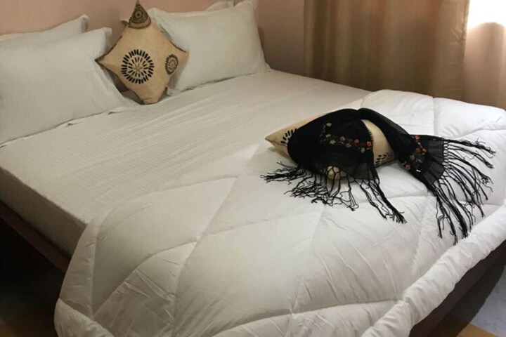 Room 16 of 36