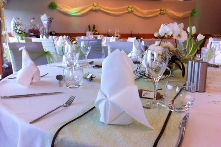 Dining Photos