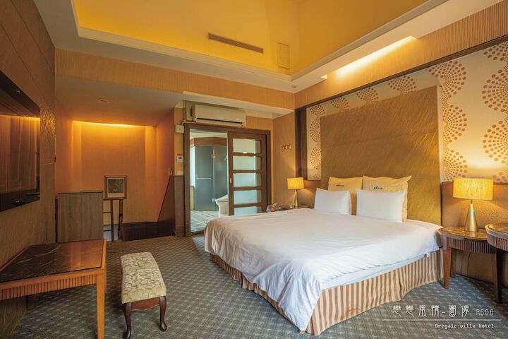Room 93 of 263
