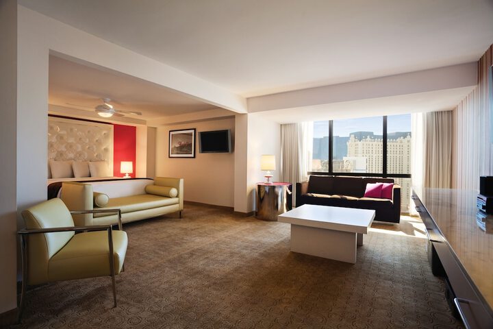 Room 47 of 144