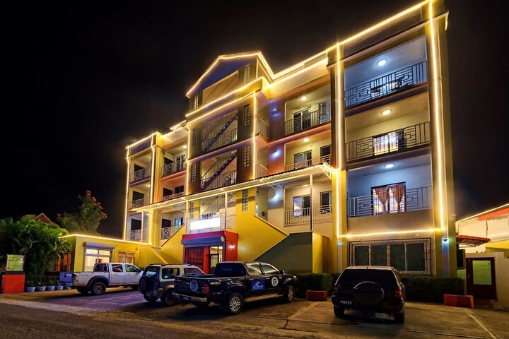 Hotel 83 of 87