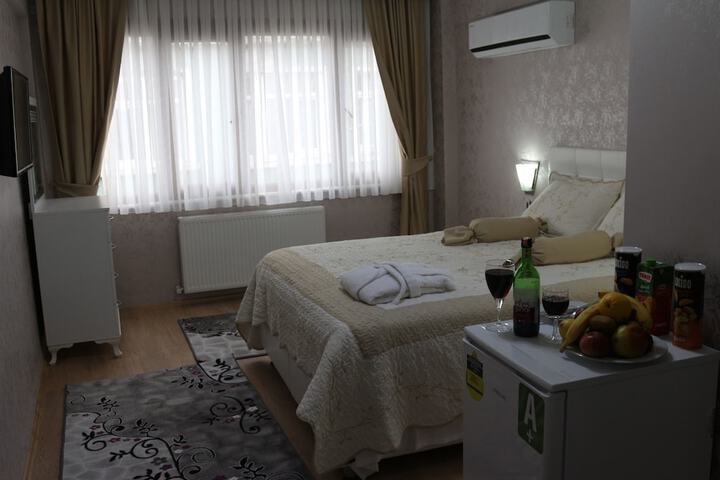 Room 7 of 15