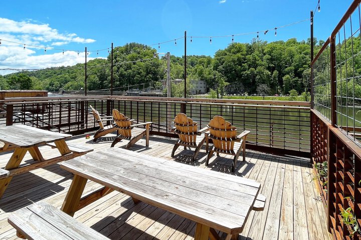 Terrace/Patio 8 of 11