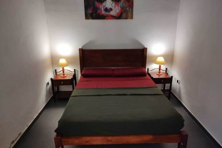 Room 3 of 33