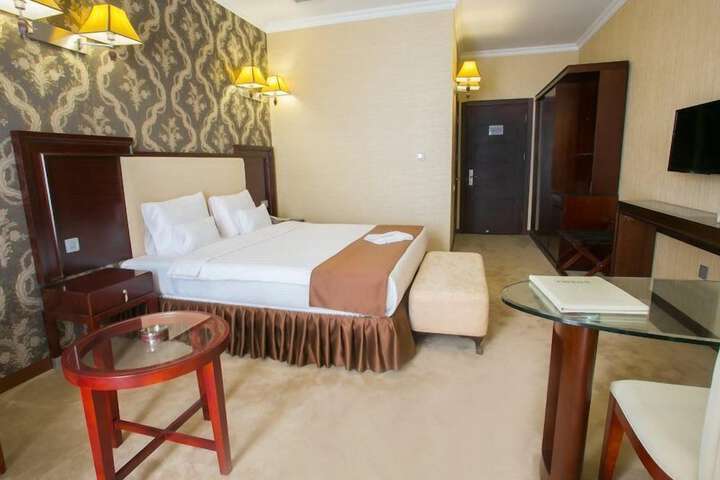 Room 14 of 67