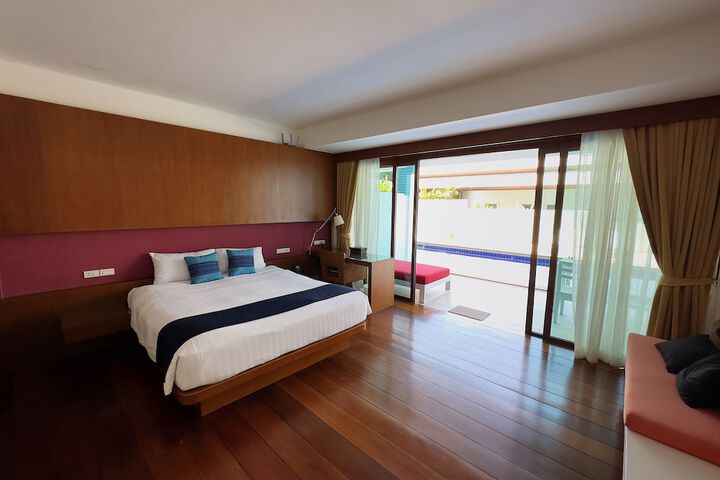 Room 21 of 160