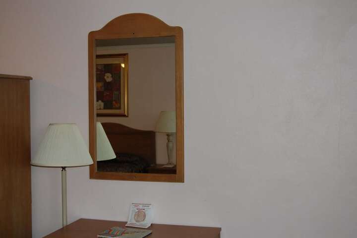 Room 13 of 29