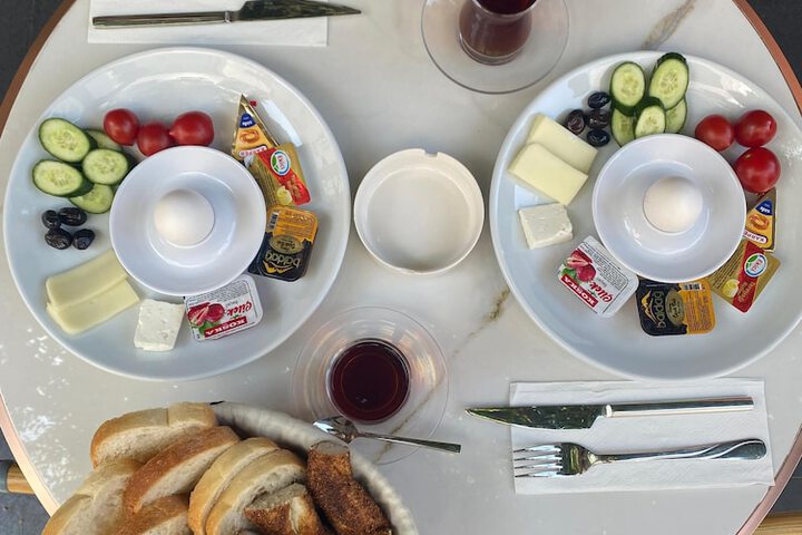 Breakfast/Coffee Service 27 of 36