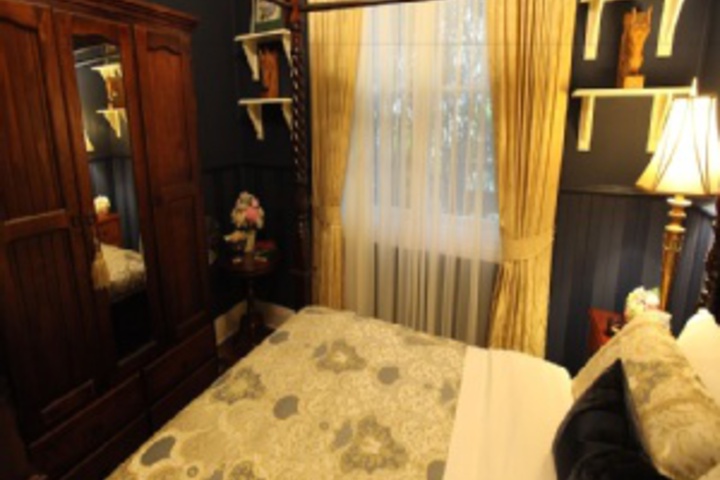 Room 21 of 108