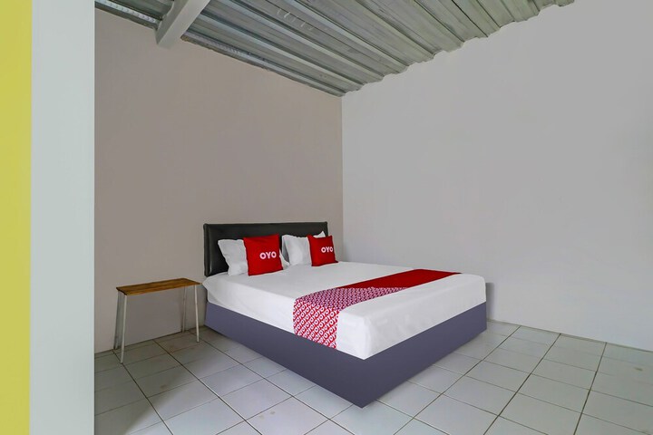 Room 15 of 21