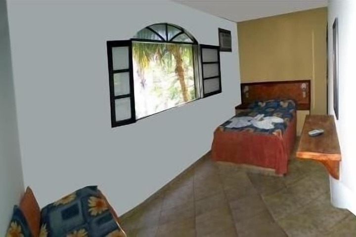 Room 5 of 26