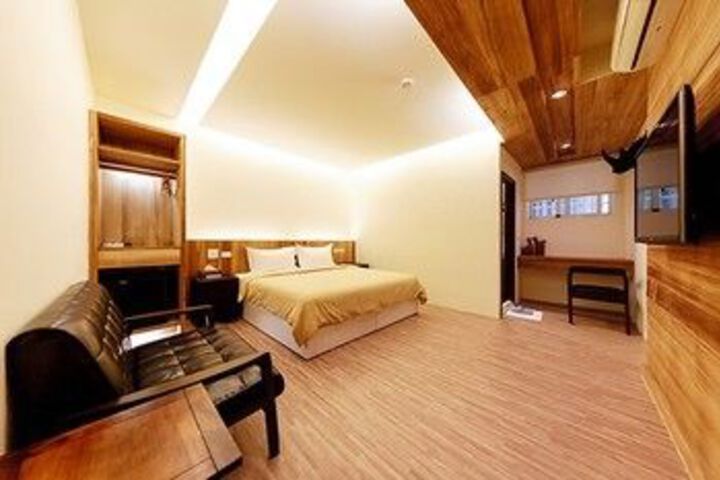 Room 20 of 25