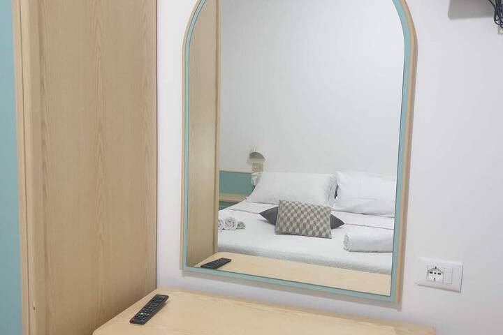 Room 18 of 63