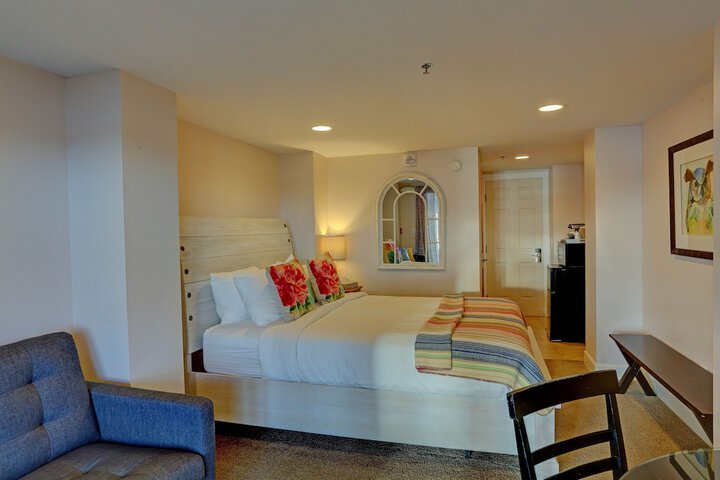 Room 68 of 184