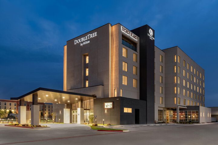 DoubleTree by Hilton Midland West Loop I-250