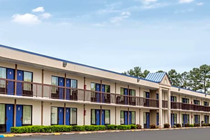 Photo of Red Roof Inn Fredericksburg South