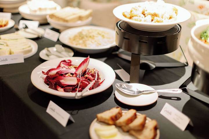 Dining 115 of 147