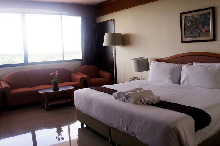 Room 15 of 72