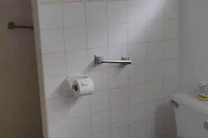 Clean Restrooms