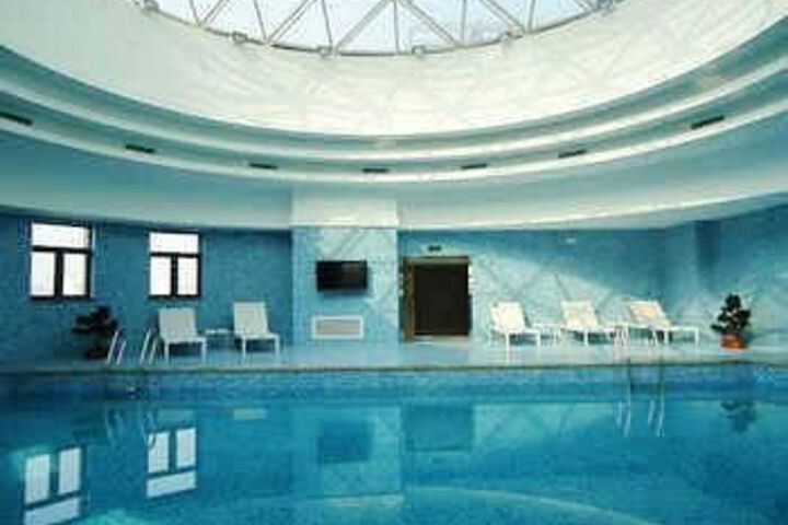 Pool 16 of 17