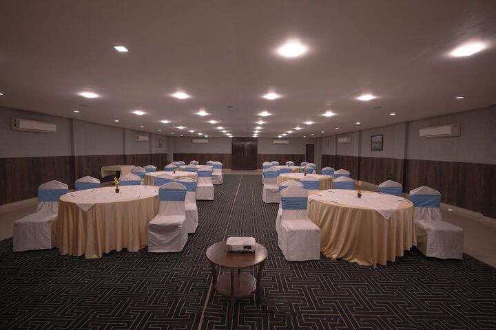Ballroom/Hall 62 of 69