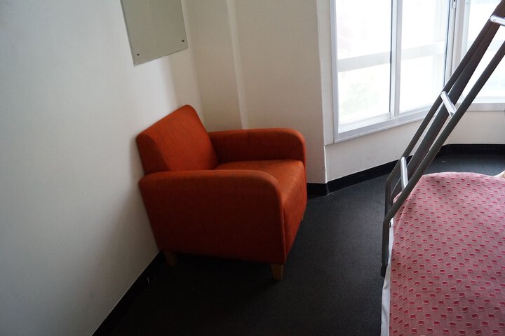 Room 19 of 35