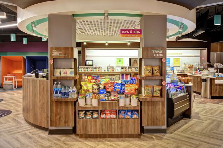Snack bar