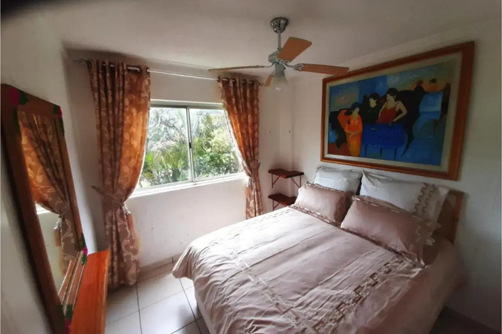 Room 3 of 17