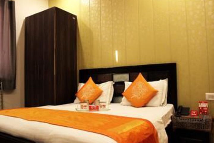 Room 16 of 23