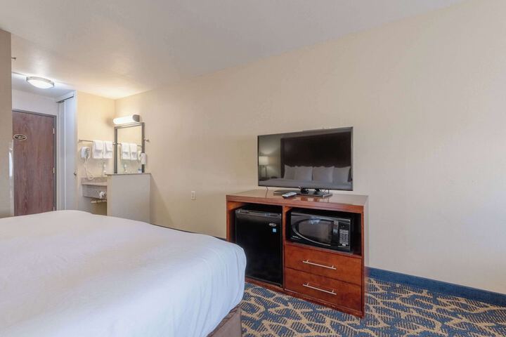Room 29 of 132