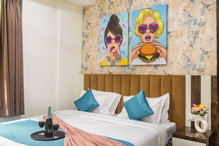 Room 200 of 682