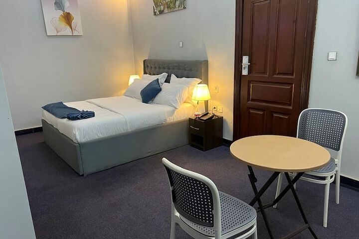 Room 20 of 42